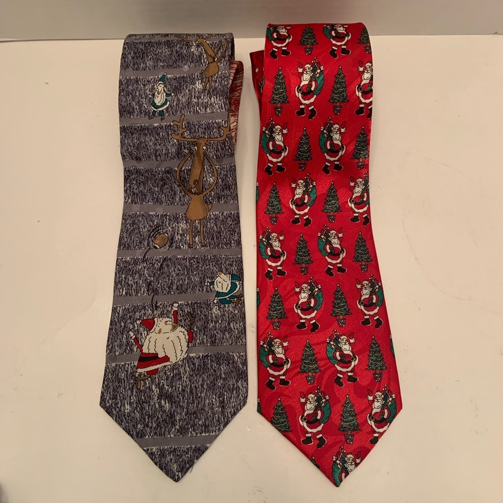 2 neck ties Holiday neck tie Santa football Holida